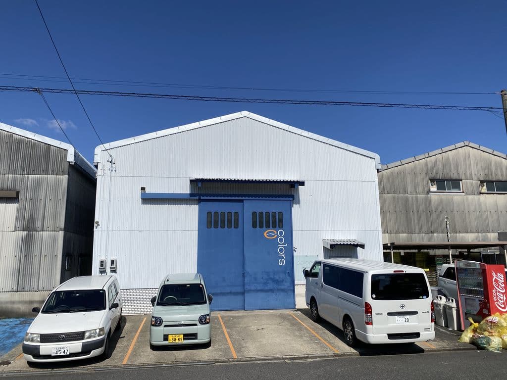 カラーズ 本社 カラーズ 本社